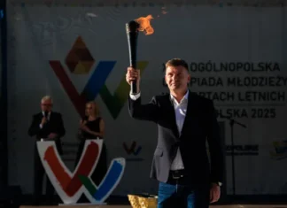 Znicz Ogólnopolskiej Olimpiady Młodzieży w Sportach Letnich zapłonął