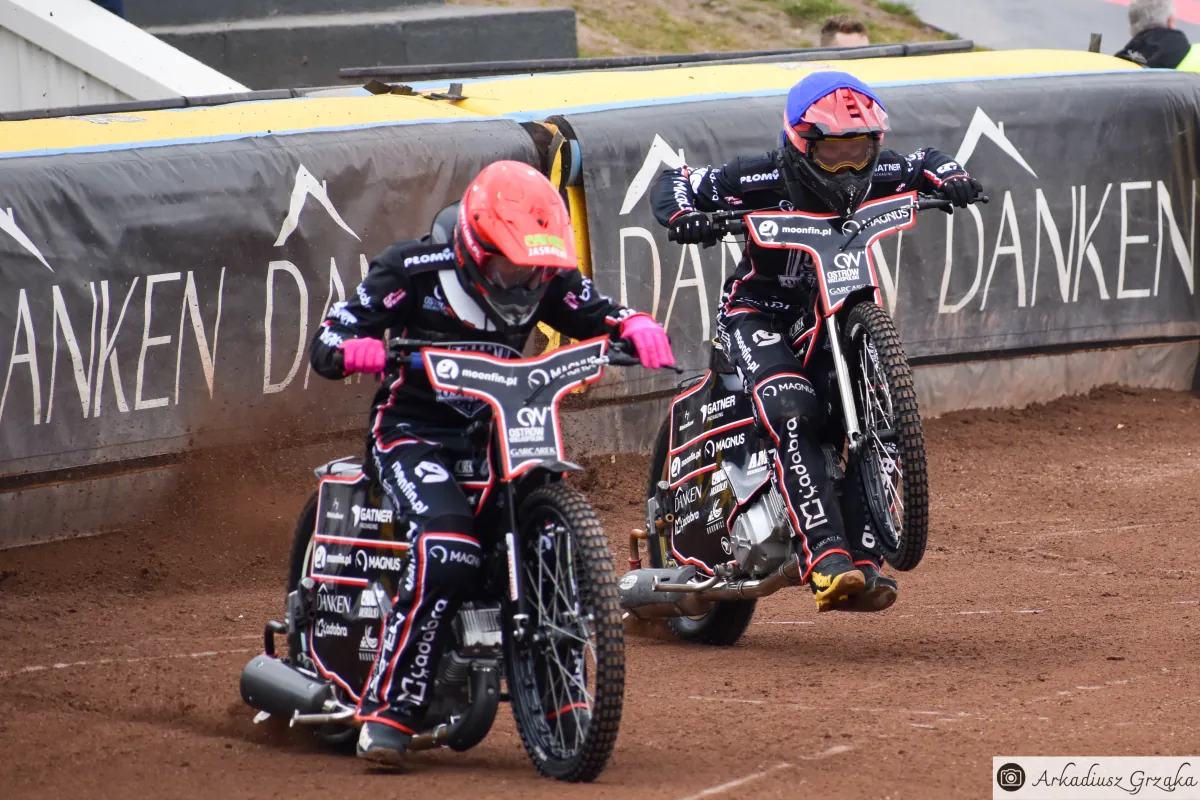 Znane są awizowane składy na mecze w Krośnie