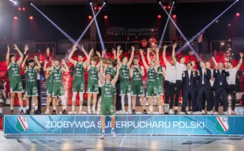 Legia Warszawa wygrywa Superpuchar Polski im. Adama Wójcika